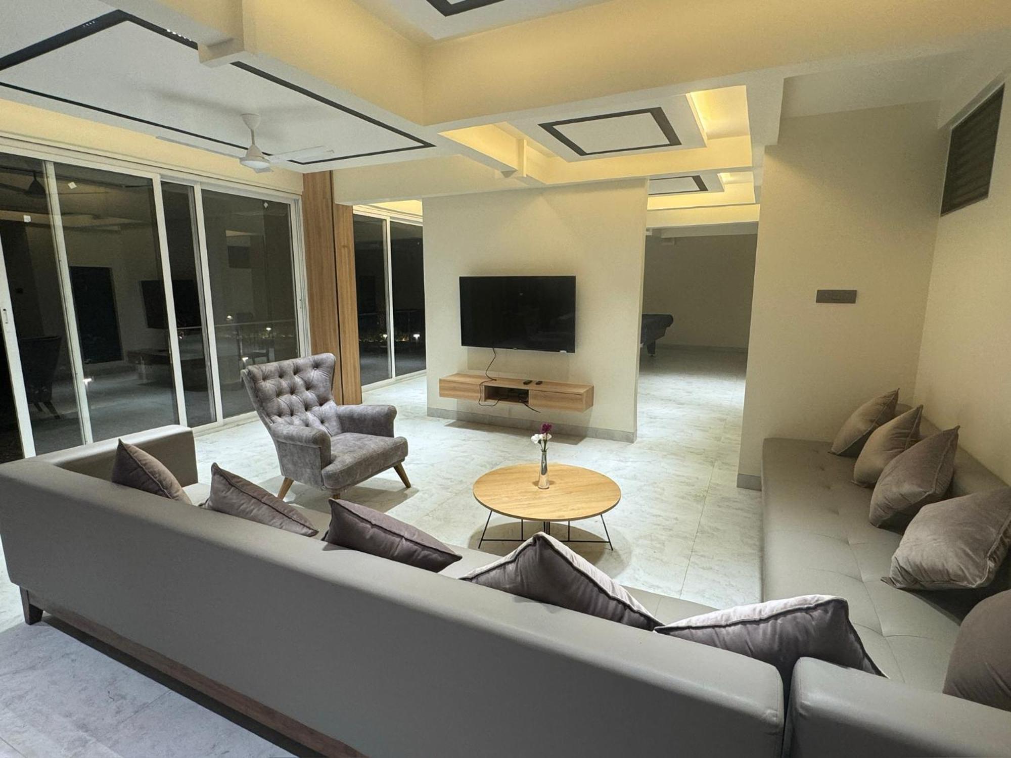 Ananta Villa Lonavala Exterior photo
