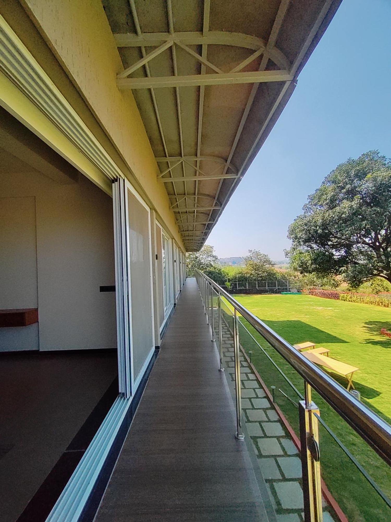 Ananta Villa Lonavala Exterior photo